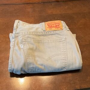 Levi's Men's Soft Beige denim Relaxed Jeans